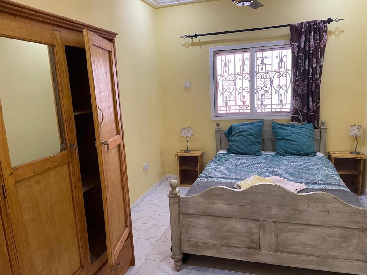 Bed and Breakfast The Compound Bijilo Экстерьер фото